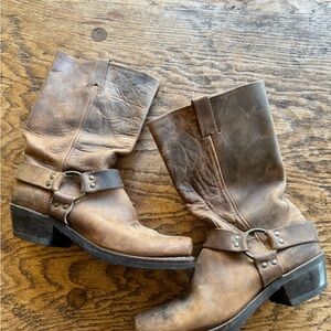 FRYE Harness Brown Leather Boots